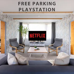  Apartman Plzenska 465 Free Parking & Ps3