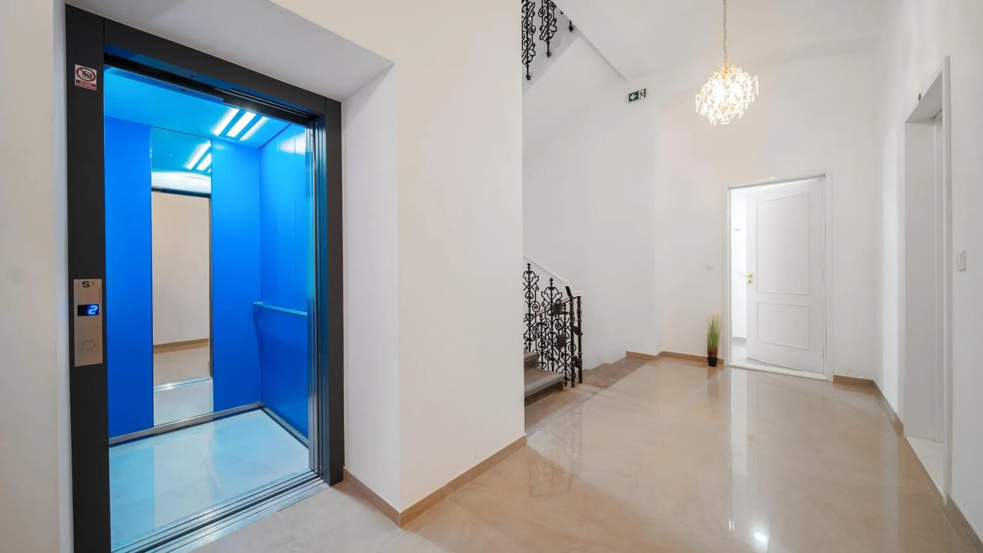Apartment Cavallo Business Suite 2Bd Prague